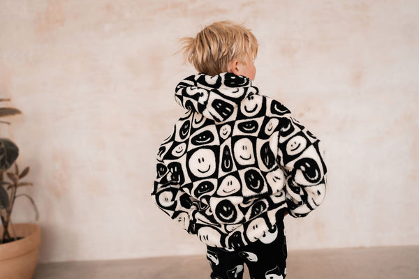 FACE CHECKERBOARD SHERPA KIDS FUNNEL COAT