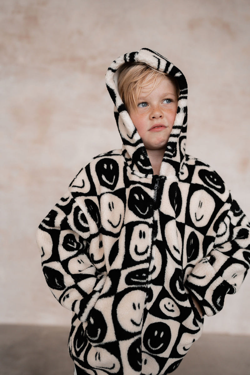 FACE CHECKERBOARD SHERPA KIDS FUNNEL COAT