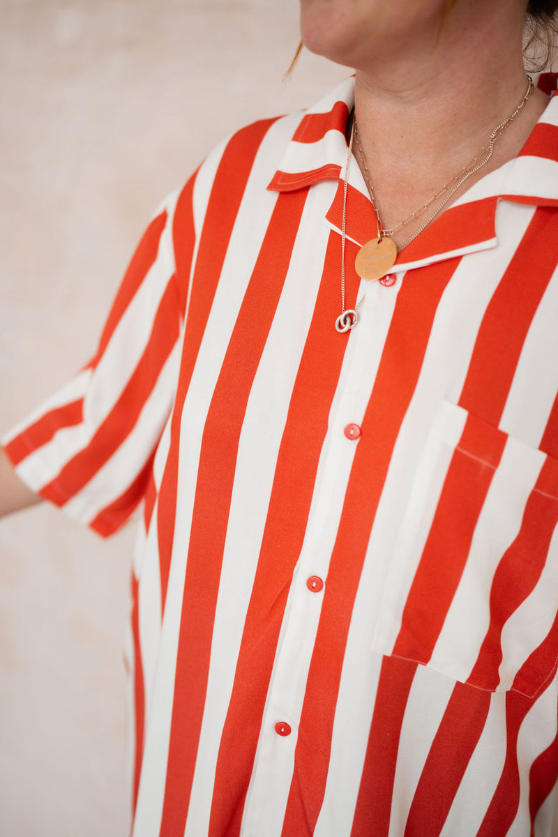 UNISEX RED BLOCK STRIPE ADULT RESORT SHIRT